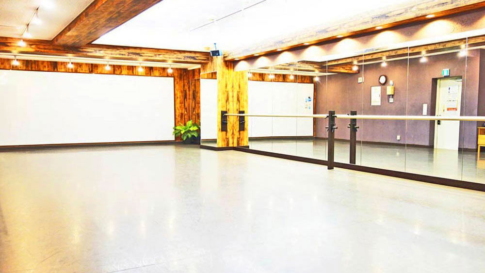 柏駅西口ダンスススタジオ