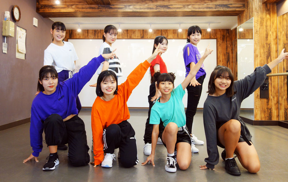 中学生～高校生が集まるダンススクール